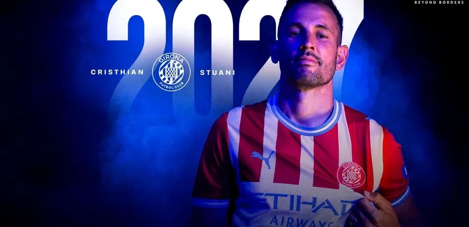 Игрок Кристиан Стуани в форме Жироны 2027
