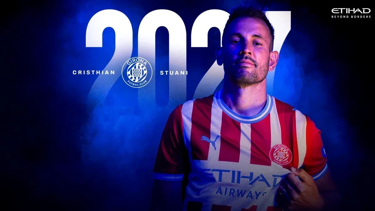Игрок Кристиан Стуани в форме Жироны 2027