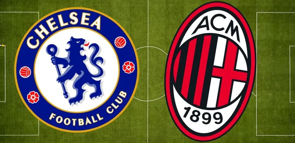 Логотипы Chelsea и AC Milan на футбольном поле