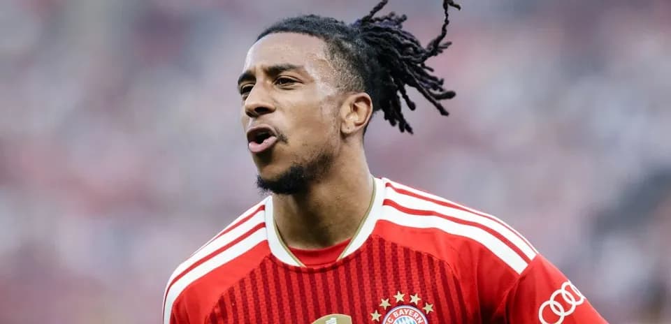 Игрок ФК Bayern Мюнхен с волосами в дредах