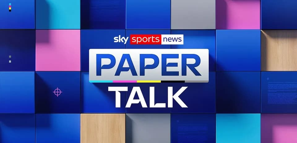 Логотип Sky Sports News Paper Talk на фоне плитки