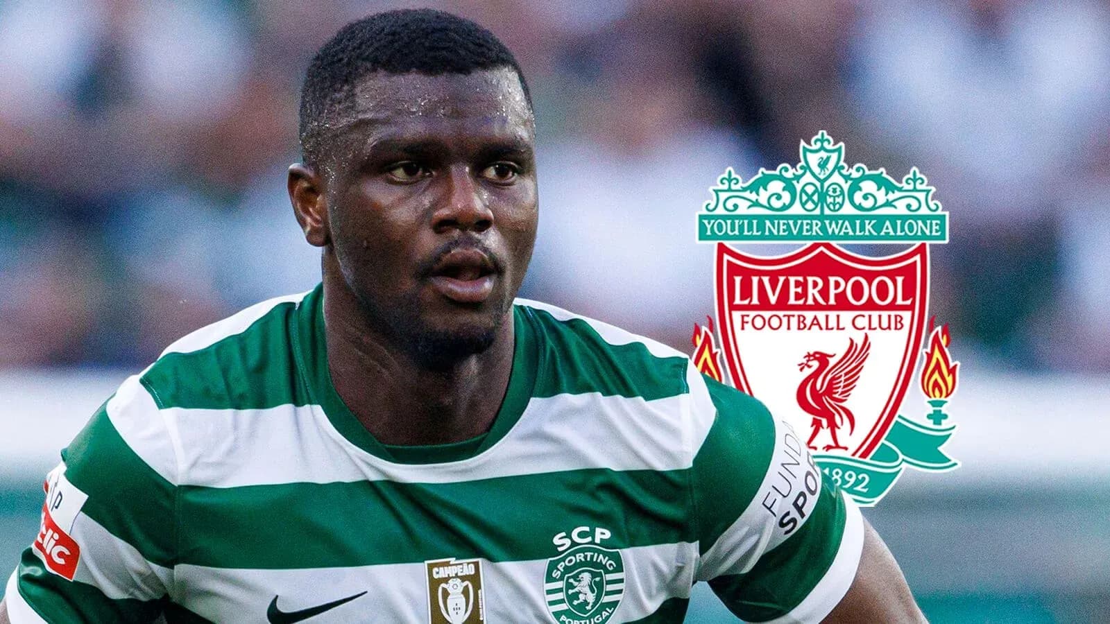 Игрок Sporting CP в форме с зелеными полосами