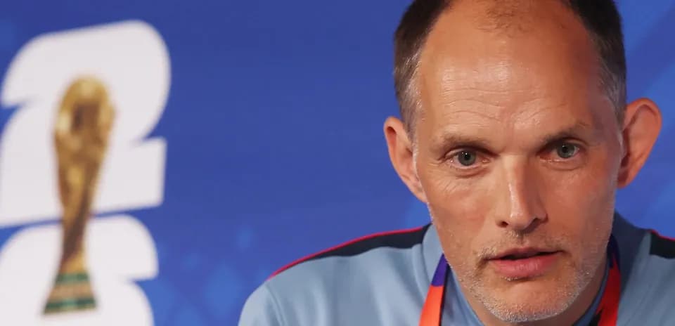 Тренер на пресс-конференции перед турниром FIFA 2026