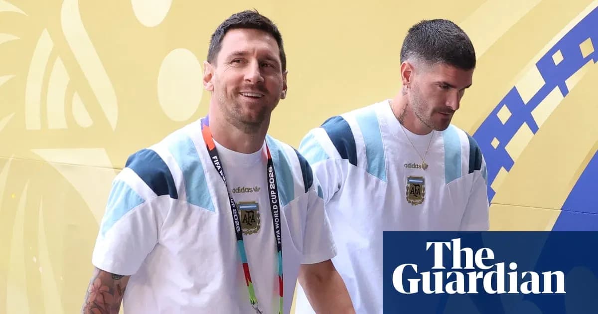 Игроки сборной Аргентины входят на стадион