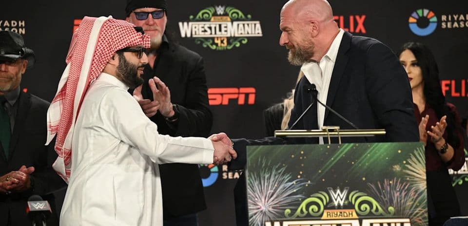 WWE рассматривает комментарий Турки Алашиха о Канело Альваресе как критику TKO