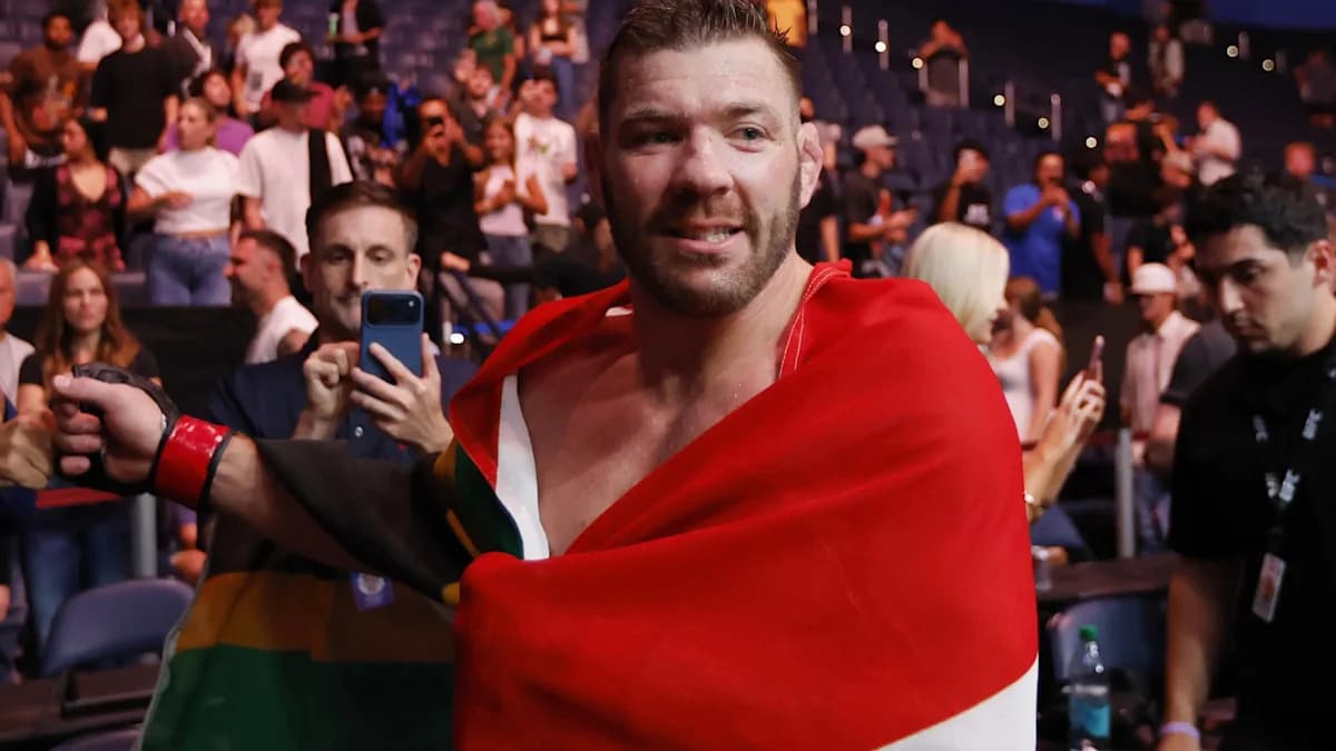 UFC Предложил Дрикусу Ду Плесси Участвовать в Необычном Турнире на Путь к Титулу в Полутяжёлом Весе