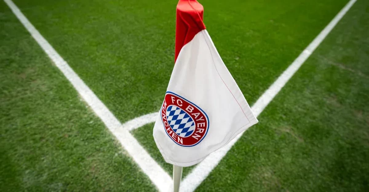 Угловой флаг с логотипом FC Bayern München Угловой флаг с логотипом FC Bayern München
